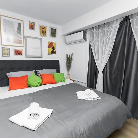 11 Steps' Lovely Studio In The Center Tirana Exteriér fotografie